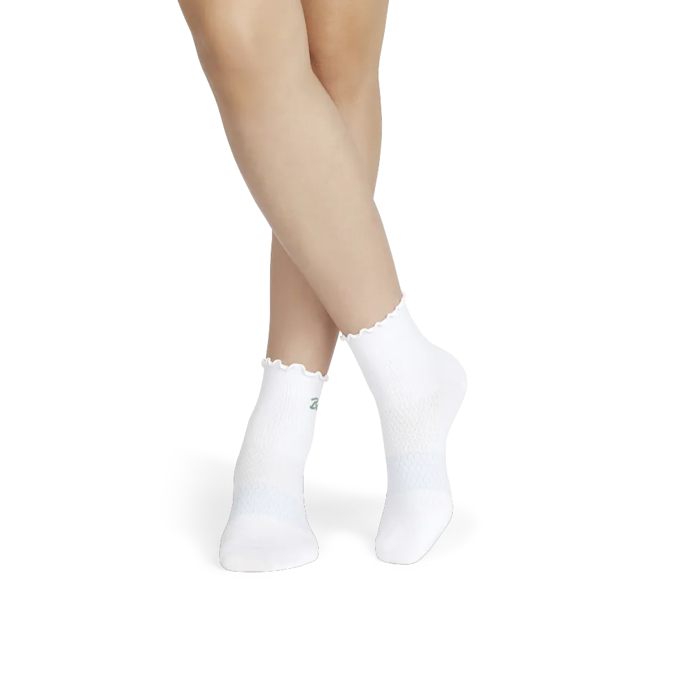 Women’s Ruffle Athletic Quarter Sock 3-Pack