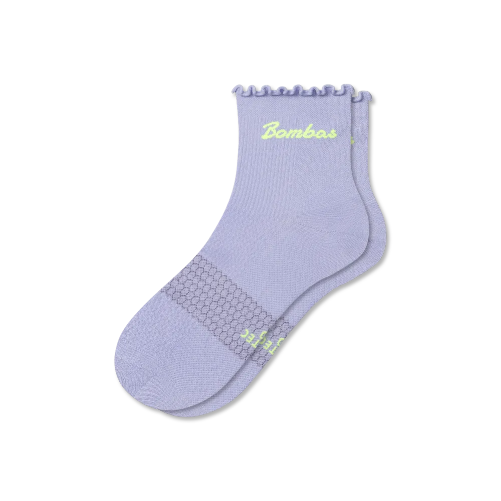 Women’s Ruffle Athletic Quarter Socks