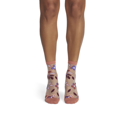 Women’s Sheer Garden Party Quarter Socks