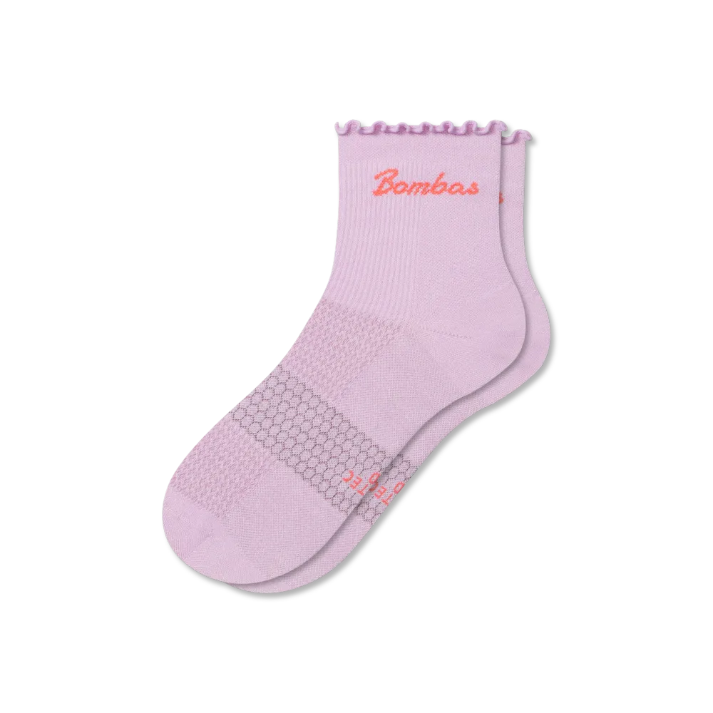 Women’s Ruffle Athletic Quarter Socks